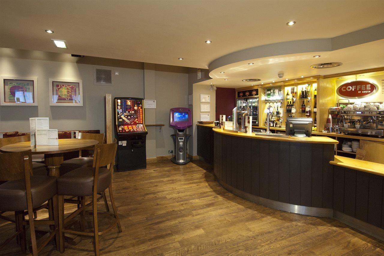Premier Inn Sheffield City Centre Exterior foto