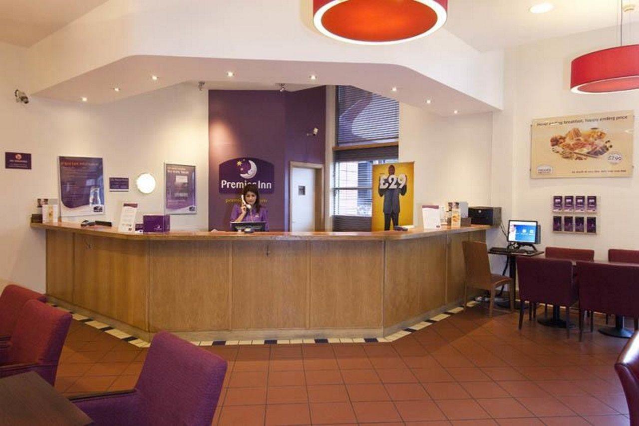 Premier Inn Sheffield City Centre Exterior foto